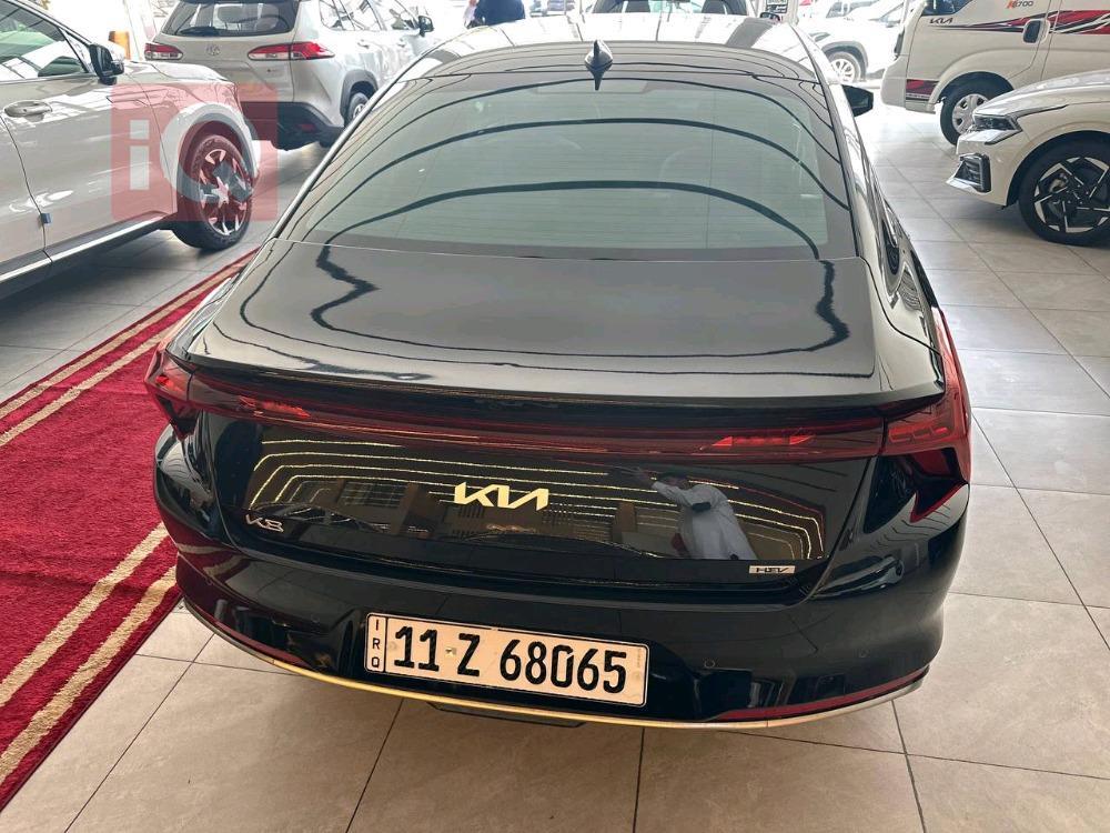 Kia K8
